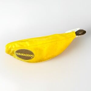 Bananagrams Game Crossword Word Play Complete 144 Pieces + Zip Bag NEW